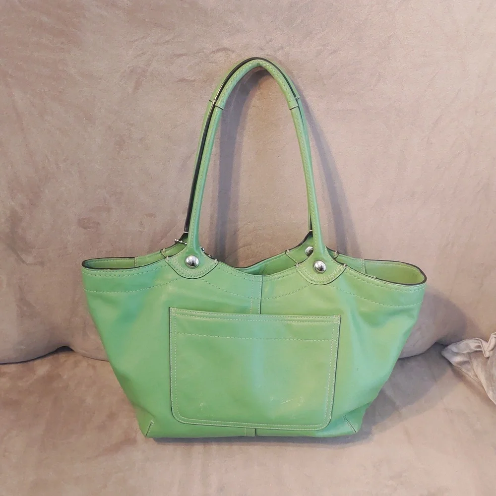 COACH Apple Green Legacy Bleecker Leather Tote Bag F14383 - Picture 3 of 16